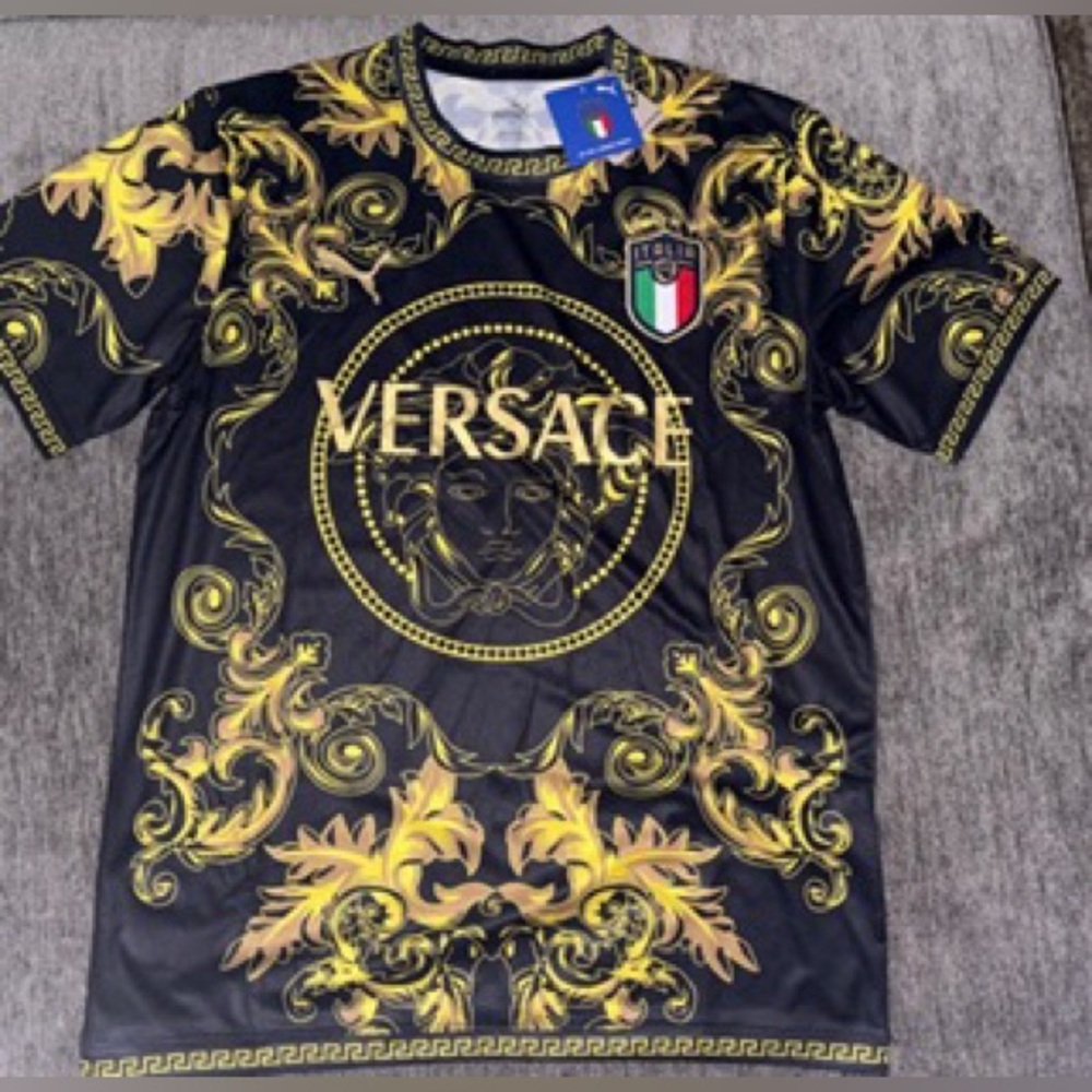 NWT Men’s 2024 Italy (Special Edition) Soccer Jersey from Puma